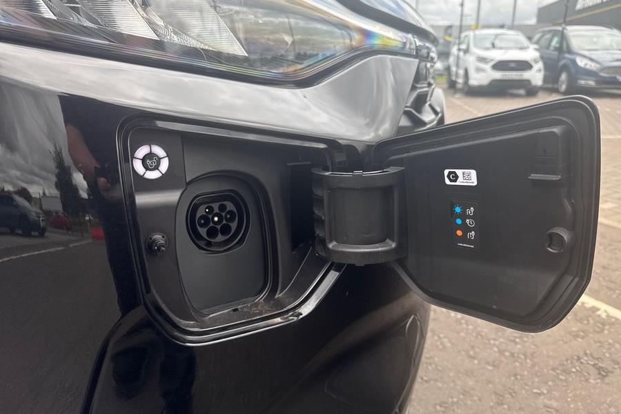 Ford TRANSIT CUSTOM Photo autoimg-b047abf75735b1f3e83aa12905b19663b3f65e79.jpg