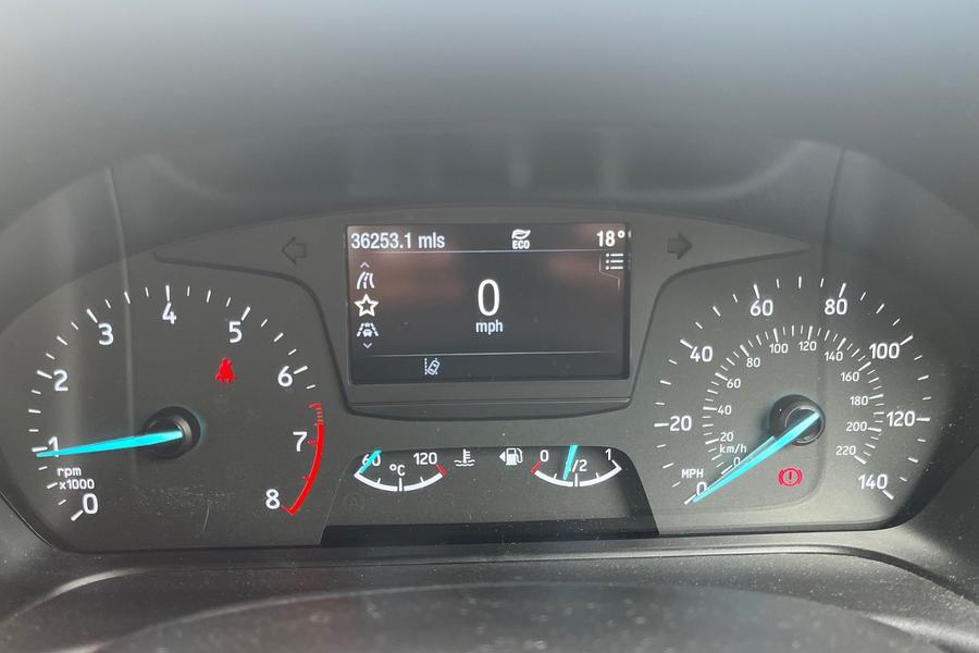 Ford FIESTA Photo autoimg-b05192bd837f6c05862d439fabf92989bd640ec9.jpg