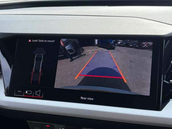 Audi Q4 e-tron Photo autoimg-b05275c82eb8fed9f436c9cfc23c25da75b58f00.jpg