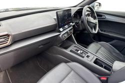 CUPRA Formentor Photo 2