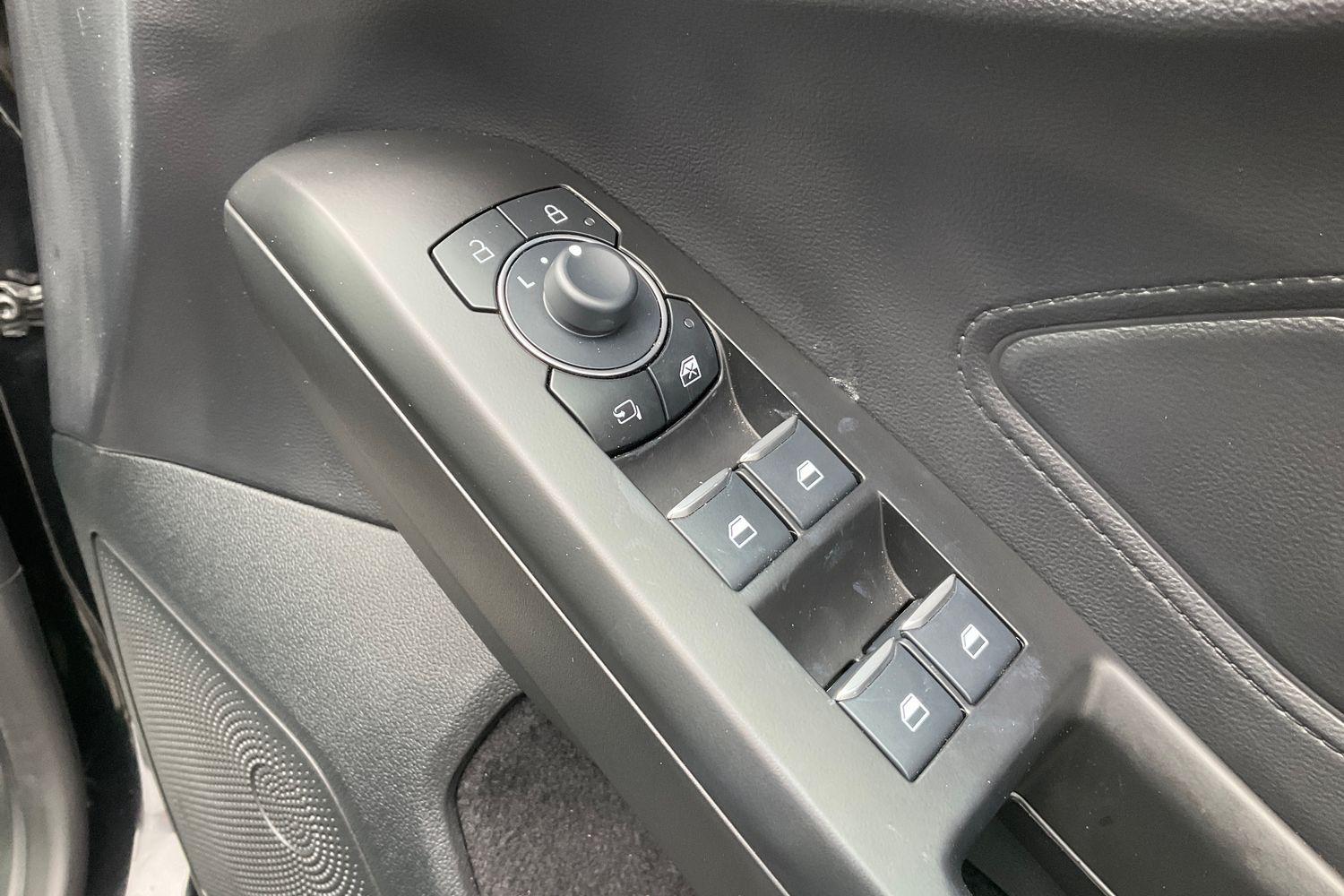 Ford Focus Photo 15