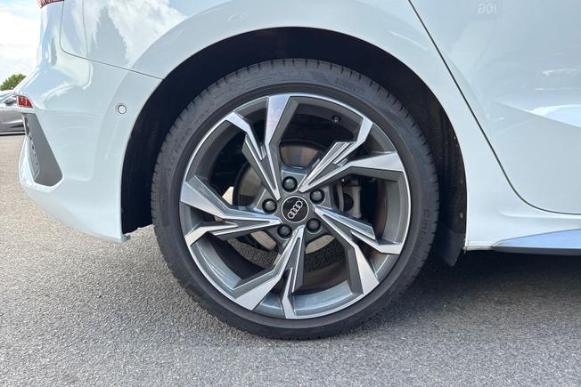 AUDI A3 Photo 5