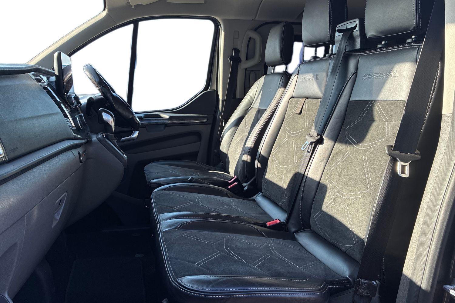 Ford TRANSIT CUSTOM Photo 9