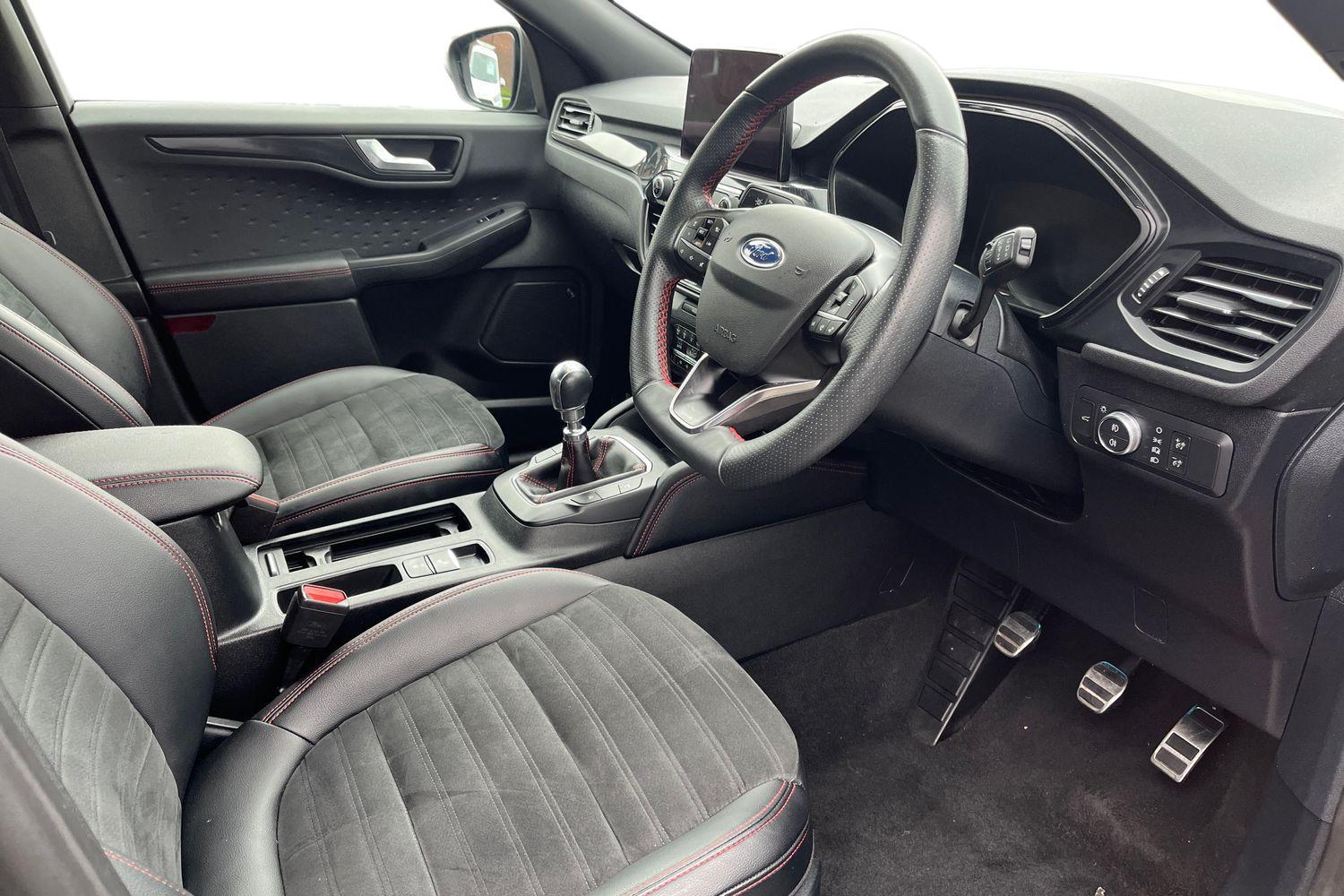 Ford KUGA Photo 8