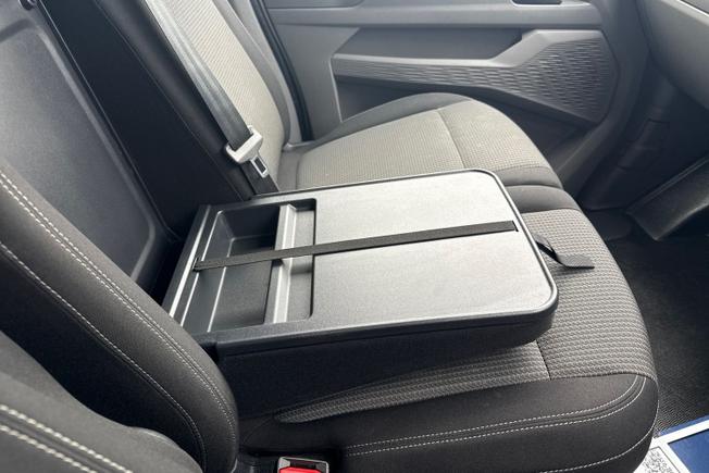 VOLKSWAGEN Transporter Photo 48