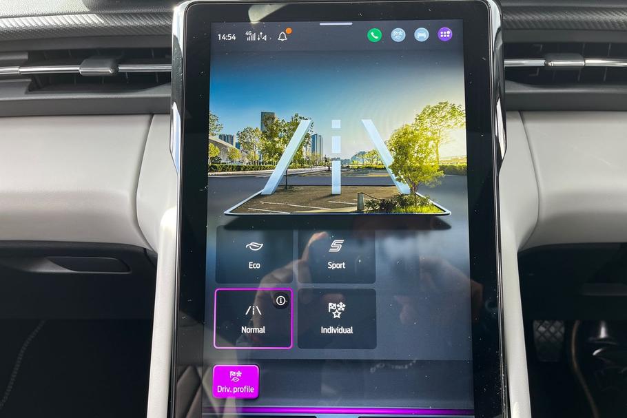 Used Ford EXPLORER 29