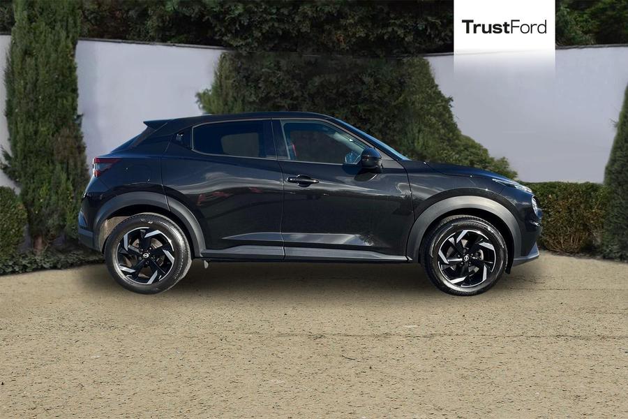 Nissan JUKE Photo autoimg-b0670f02aeaf0064b3231ab3d541f6a5bd0b35d3.jpg