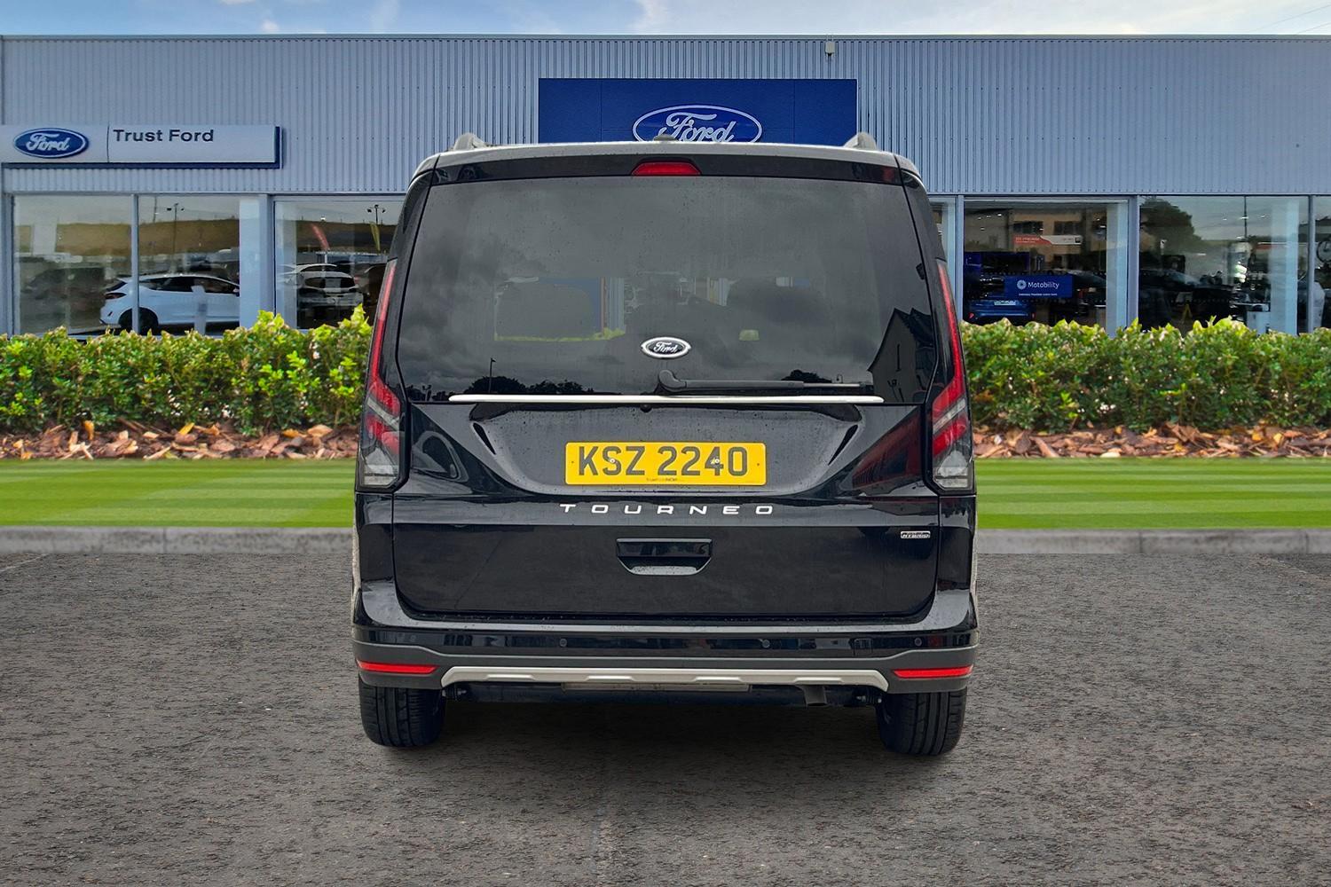 Ford GRAND TOURNEO CONNECT Photo 6
