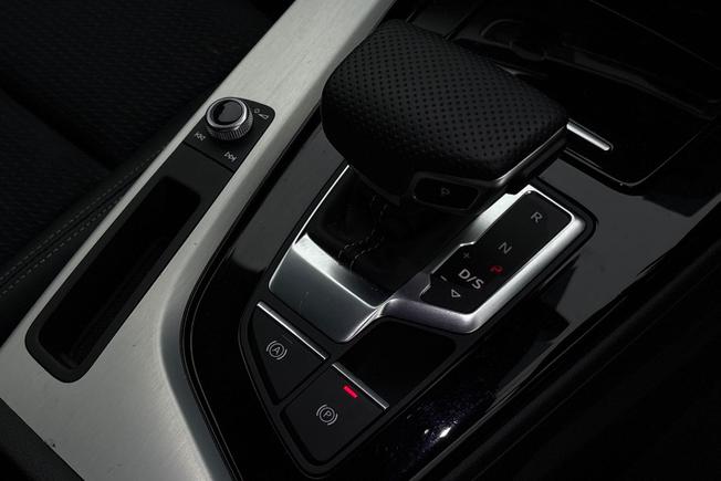 AUDI A4 Avant Photo 26