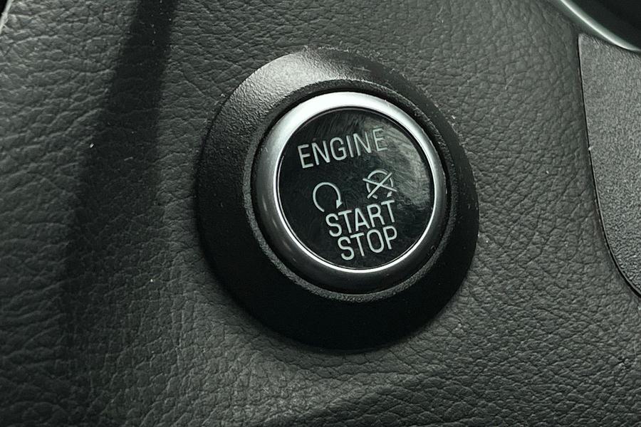 Ford FOCUS Photo autoimg-b06bfceecbe2683acb3f13dbf72e38c2973293cd.jpg
