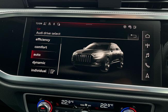 AUDI Q3 Photo 31
