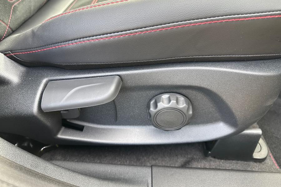 Ford PUMA Photo autoimg-b06fc2d15046abd9c4684fbfe24470eee7091f28.jpg