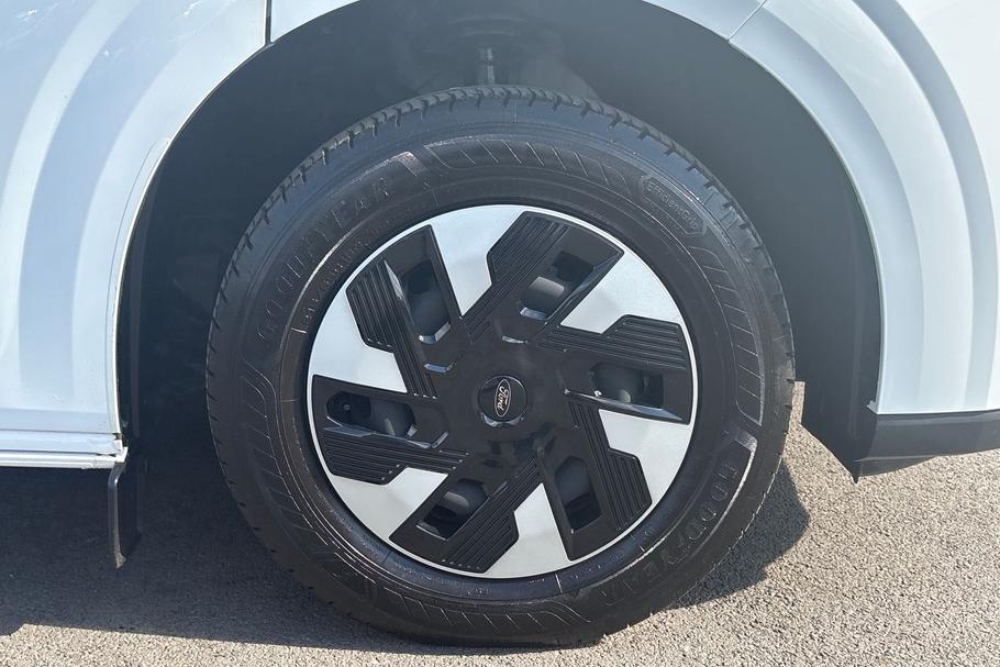 Used FORD TRANSIT CUSTOM EA75HHB 38