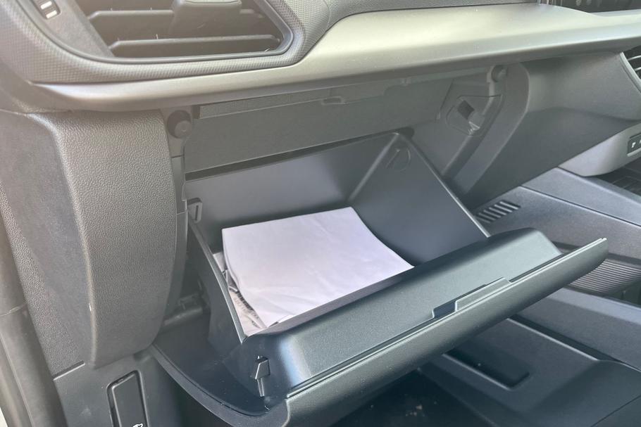 Used Ford E-Transit Courier 13