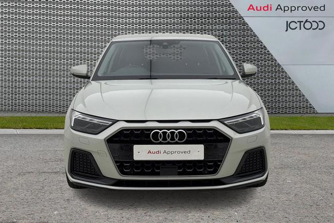 AUDI A1 Photo 8