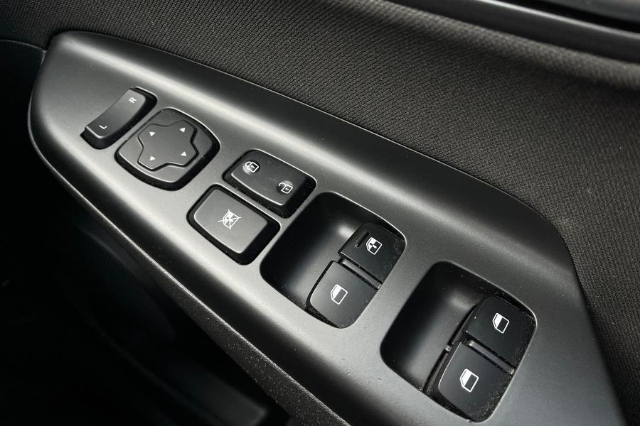 Hyundai KONA Photo autoimg-b089cf547e6a334af6a732ca66bd5846d802157a.jpg