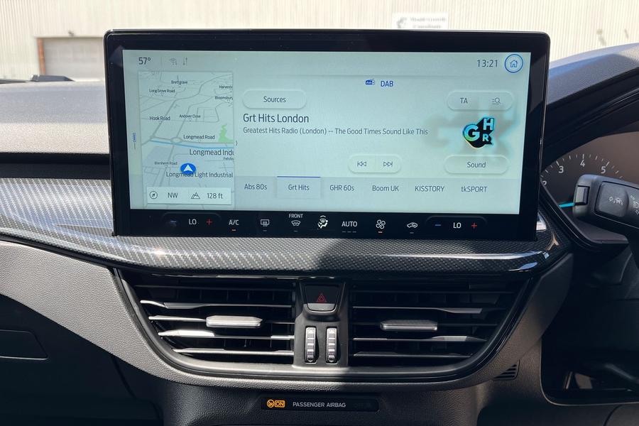 Ford Focus Photo autoimg-b08c801d6da168eb57e76ff6fb6b7db2e5ada75a.jpg