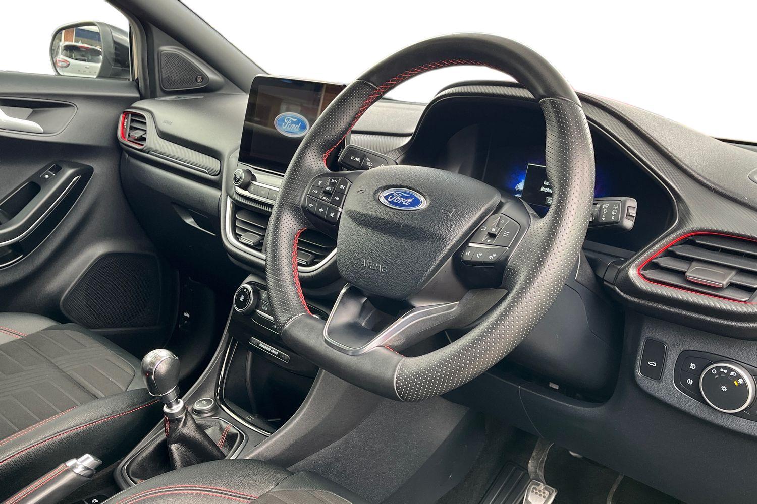 Ford PUMA Photo 8