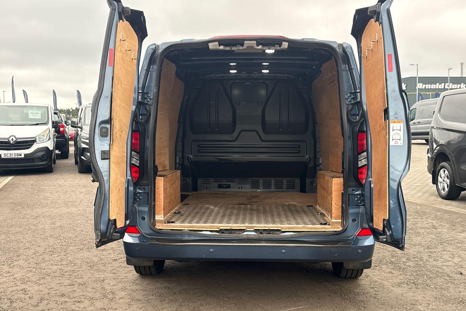 Ford TRANSIT CUSTOM Photo 5