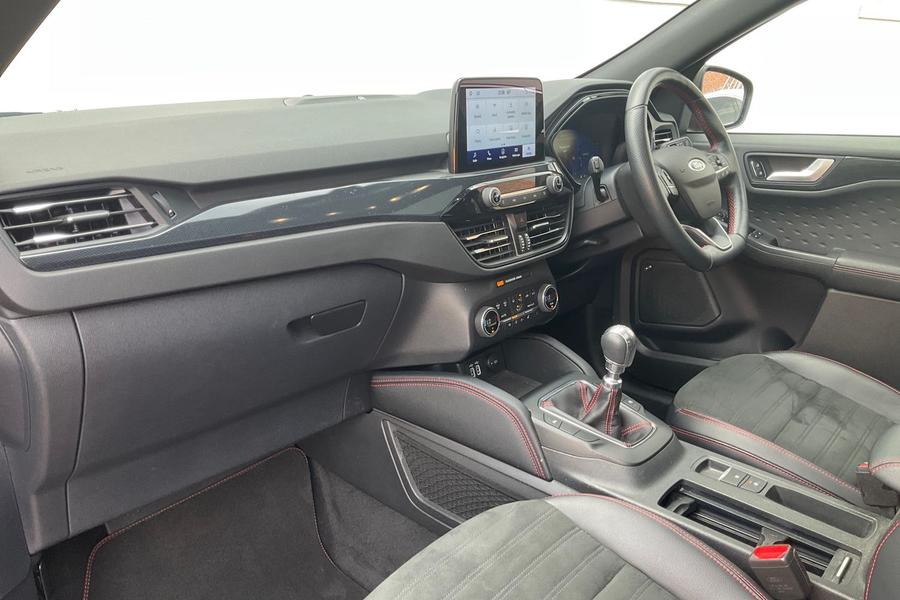 Ford KUGA Photo autoimg-b0911b4125af6b0511d2541dba26cffc12b28977.jpg