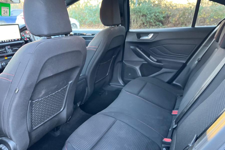 Ford FOCUS Photo autoimg-b091f20348c5021158d1dee3dc4fdd8a1fc68e01.jpg