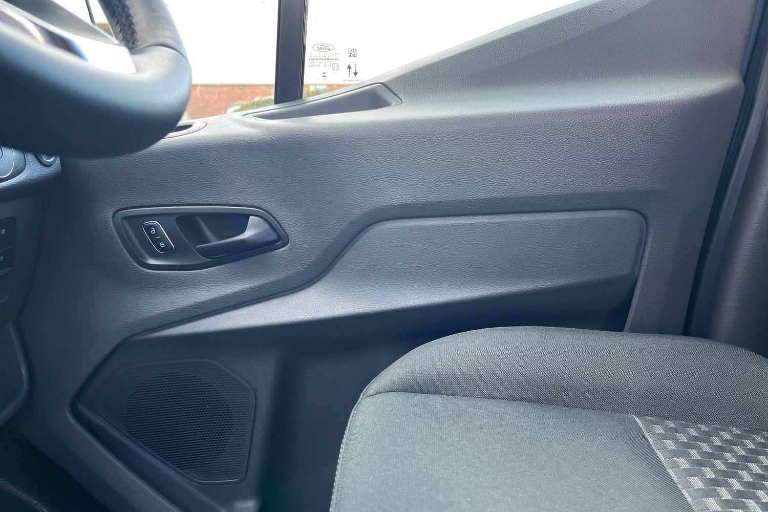 Ford TRANSIT Photo 35