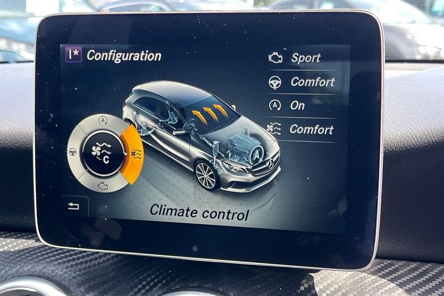 Mercedes-Benz A CLASS Photo autoimg-b093391e152ee750cc85a911d21a2b1f52dbe4c0.jpg
