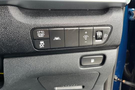 Kia Niro Photo autoimg-b098896c5b422c53cd97e2d017e040bdfc9fceed.jpg