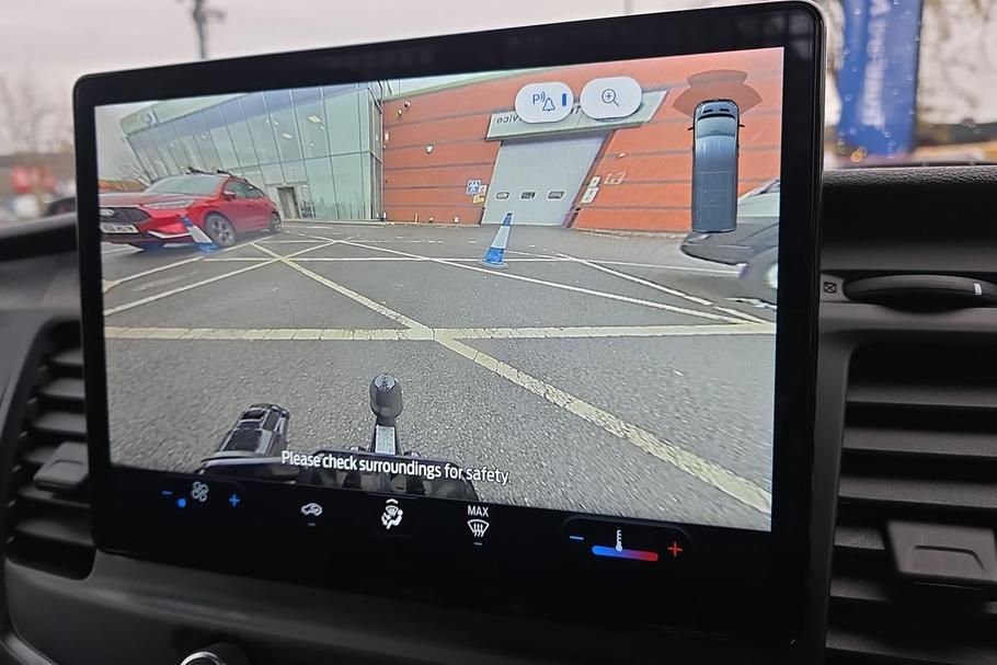 Used Ford TRANSIT 39