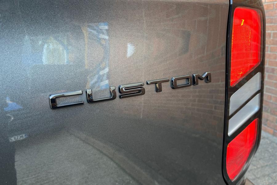 Ford TRANSIT CUSTOM Photo autoimg-b09db1eea540d463c4a2cc5b2e988d5e79713fd6.jpg