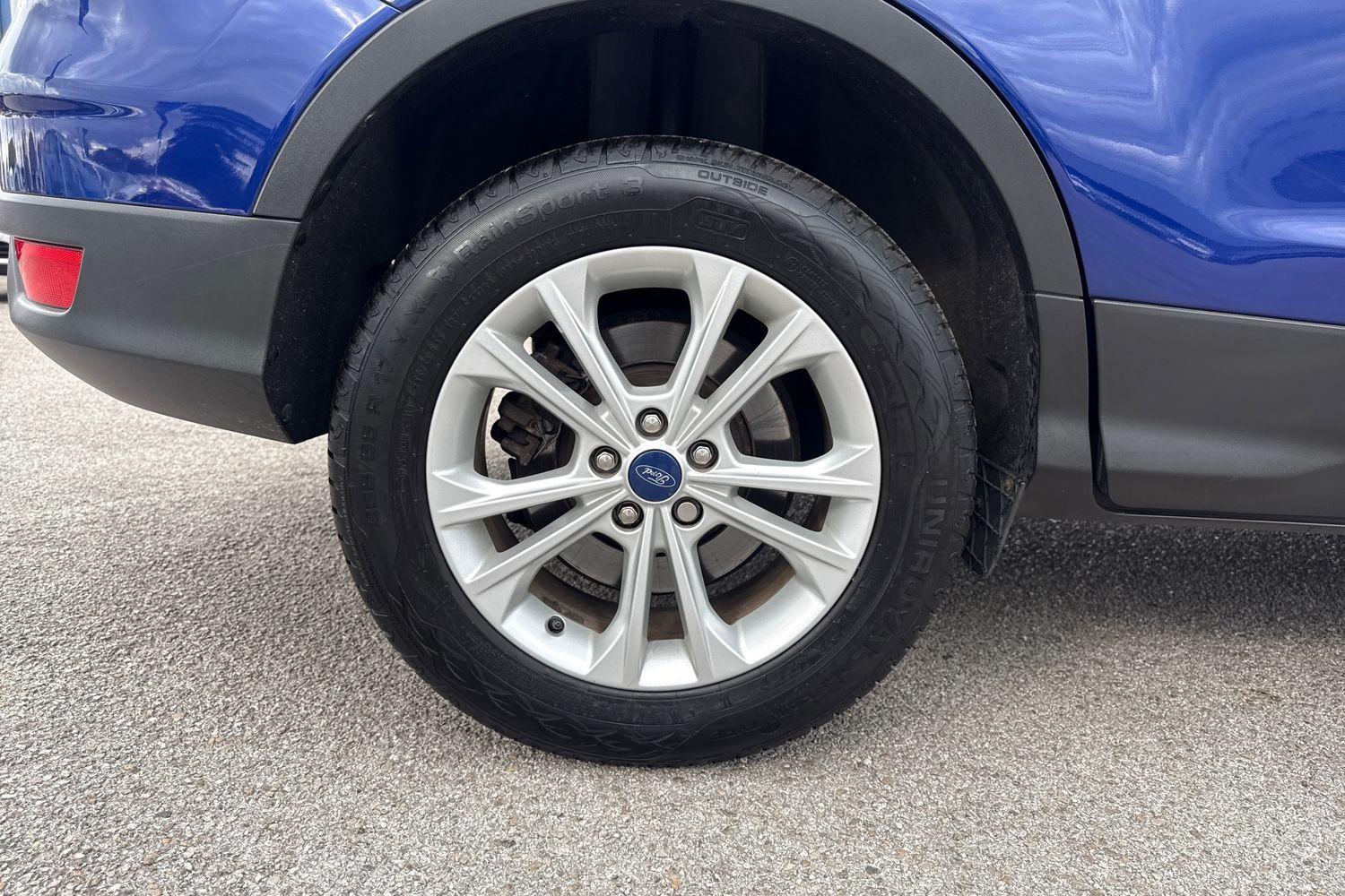 Ford KUGA Photo 7