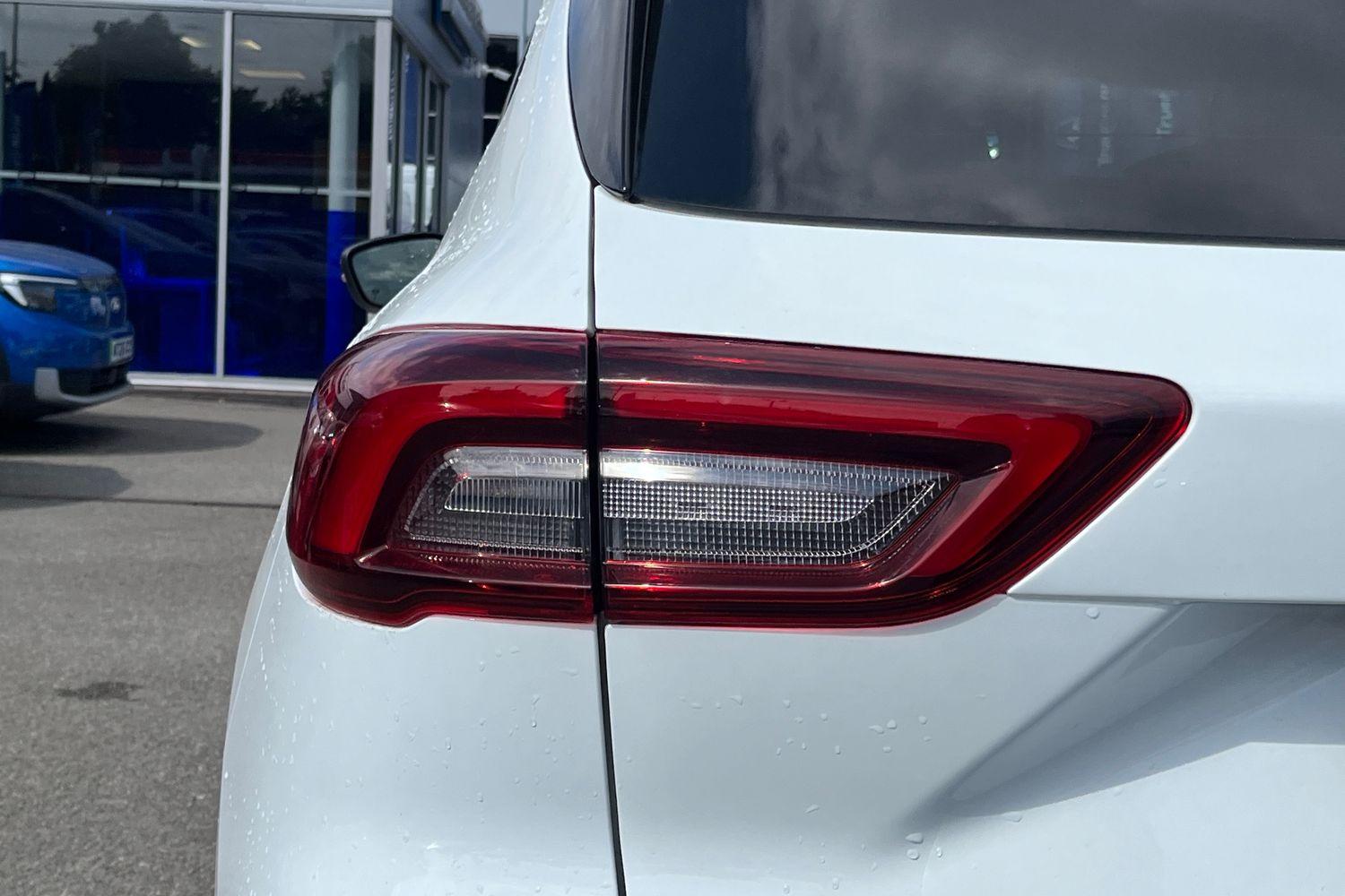Ford KUGA Photo 24