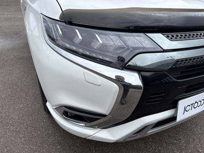 MITSUBISHI Outlander Photo 31