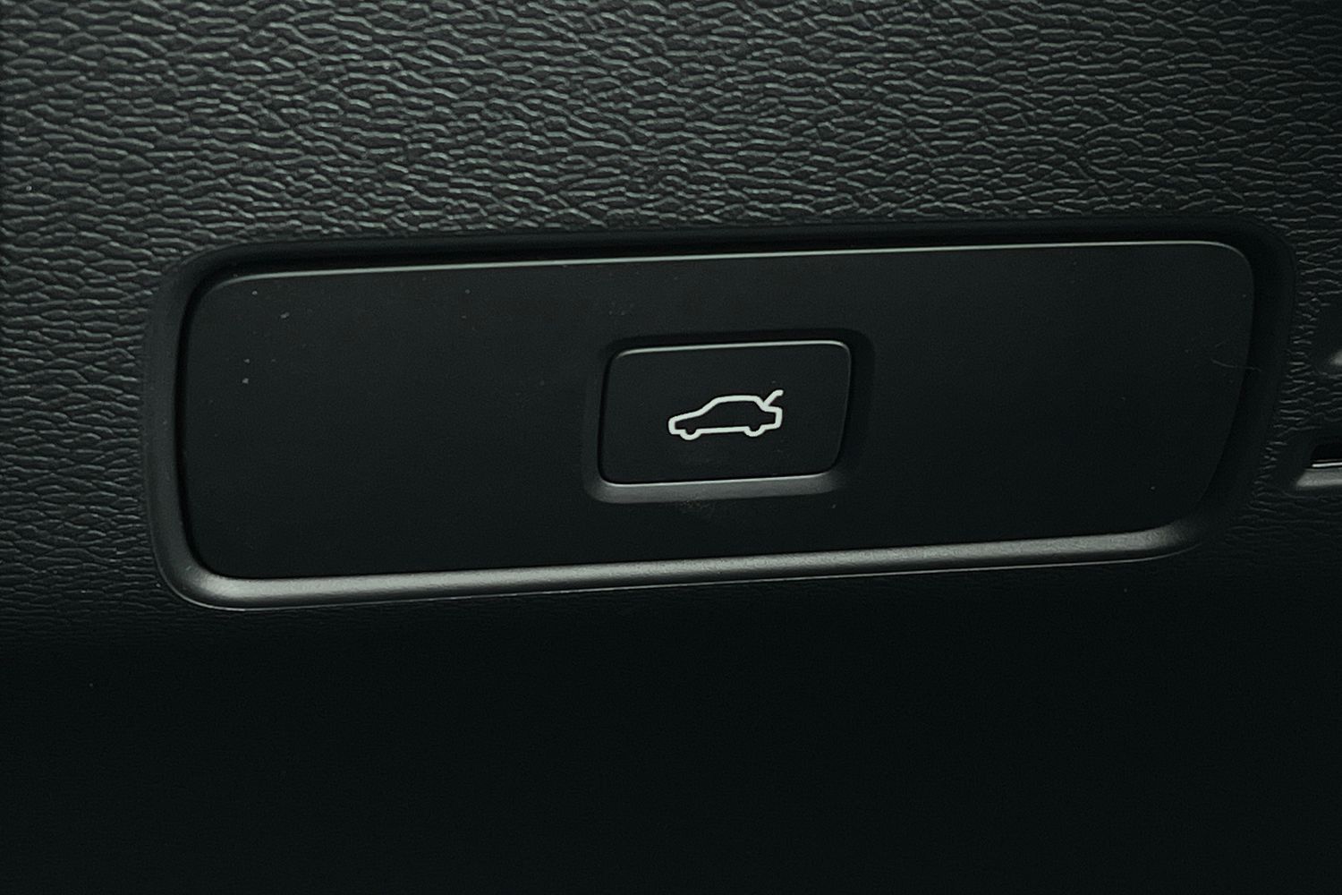 Volvo XC40 Photo 30