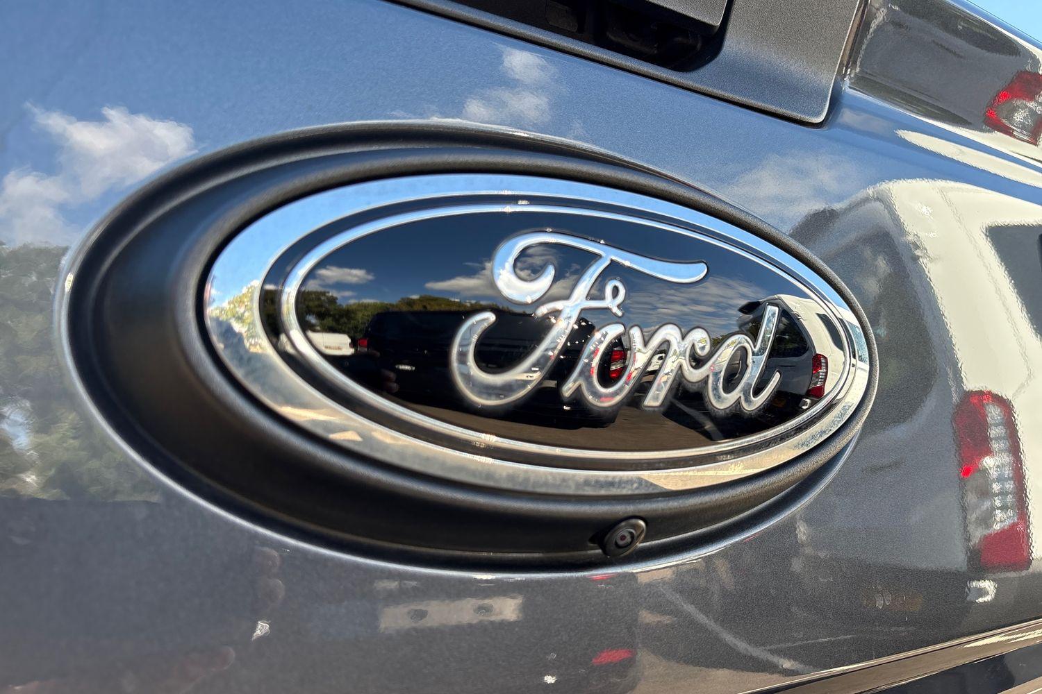 Ford RANGER Photo 20