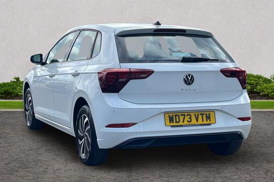 Volkswagen Polo Photo autoimg-b0b229e495966854768692213ebe5cd7b8842997.jpg