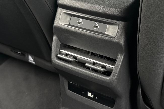 Audi Q3 Photo 40