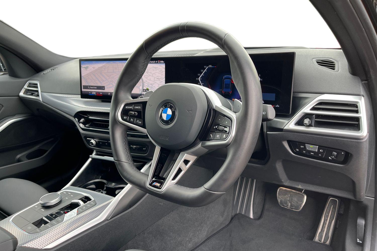 BMW 3 Series Photo 8