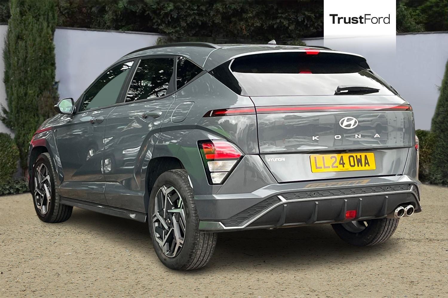 Hyundai KONA Photo 1