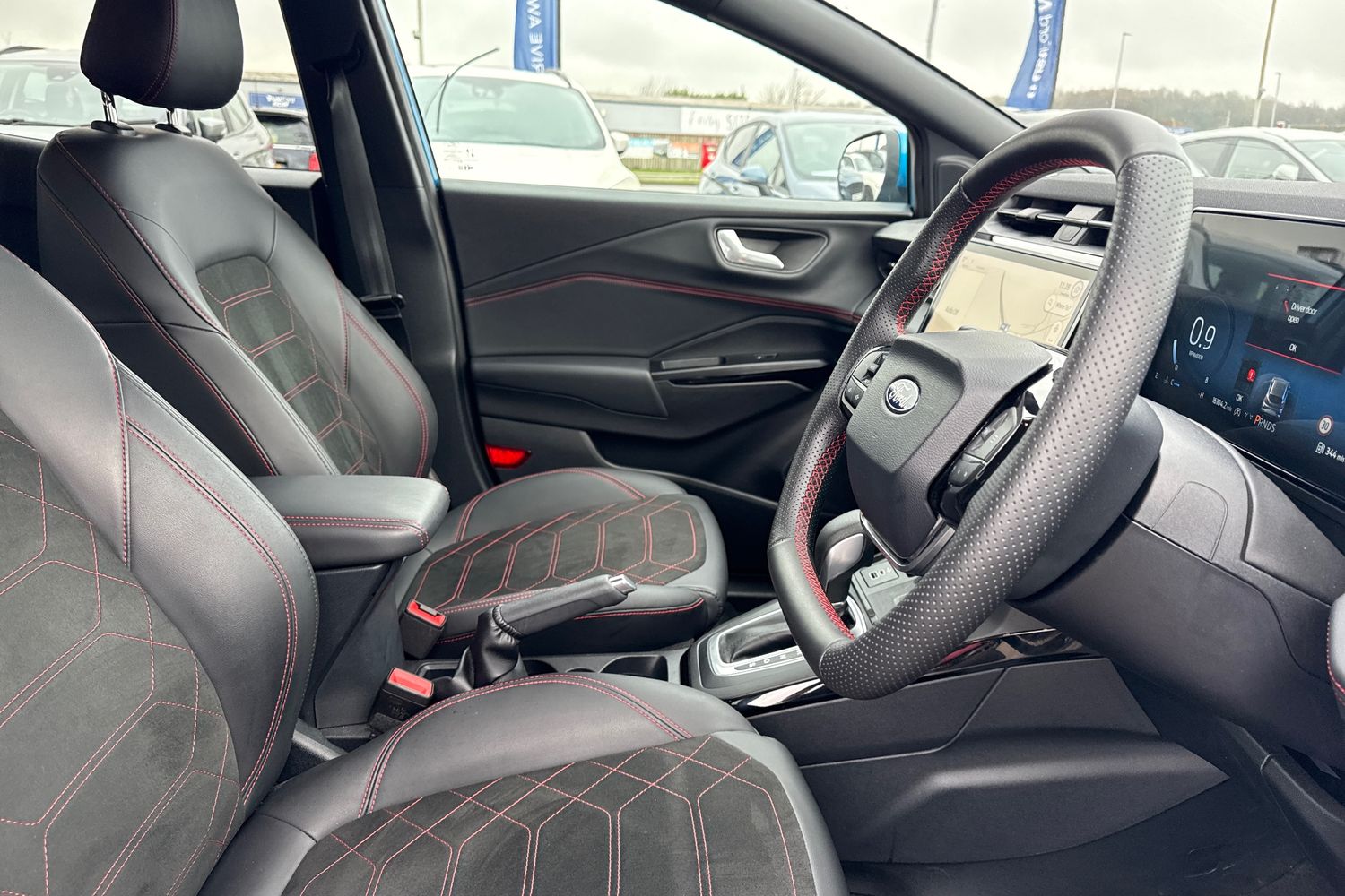 Ford PUMA Photo 16