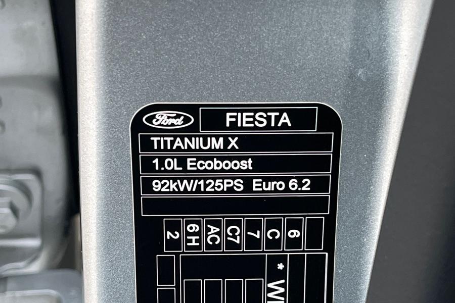 Ford FIESTA Photo autoimg-b0c1fb437351e613c43a790bfbd5882d47e70a03.jpg