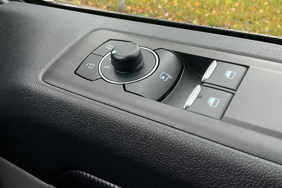 Used Ford TRANSIT CUSTOM 21