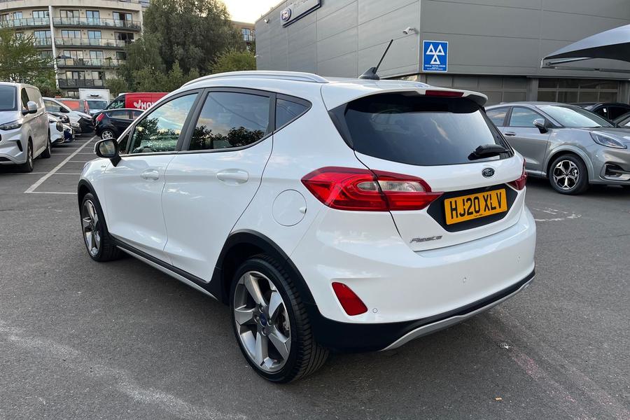 Ford Fiesta Photo autoimg-b0cbc7b9c86a4b8f19110a9f5a398ee3c99fd2f0.jpg