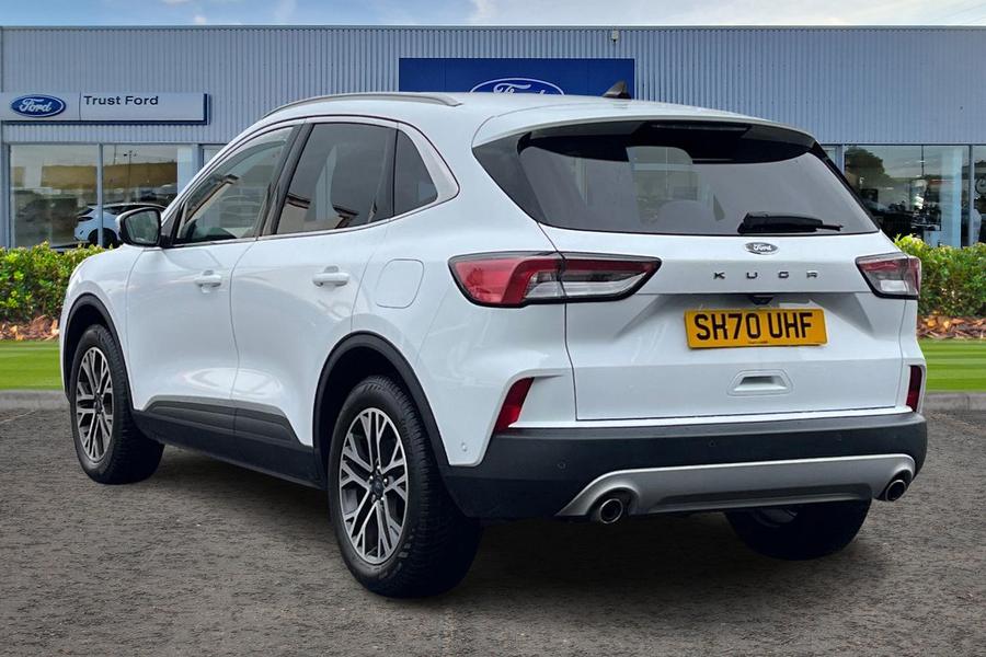 Ford KUGA Photo autoimg-b0cbf20d8f1d1536cd7e65a9f3d39e06e94bcb4f.jpg