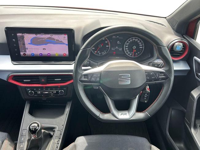 SEAT Ibiza Photo 11