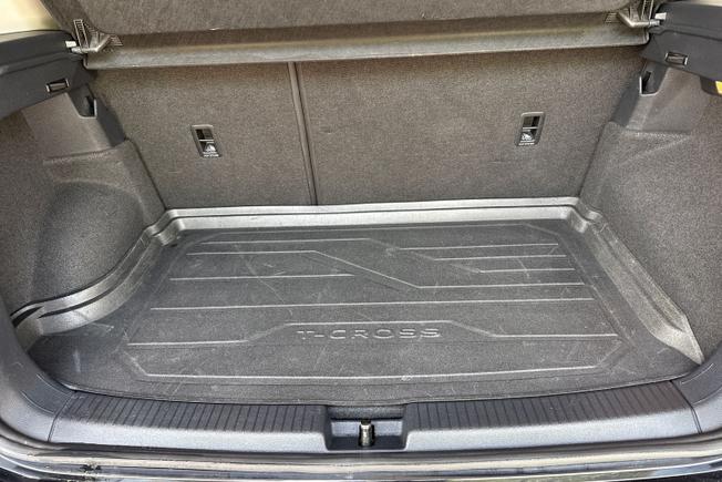 VOLKSWAGEN T-Cross Photo 12