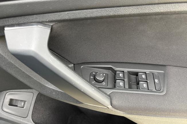 VOLKSWAGEN Tiguan Photo 28