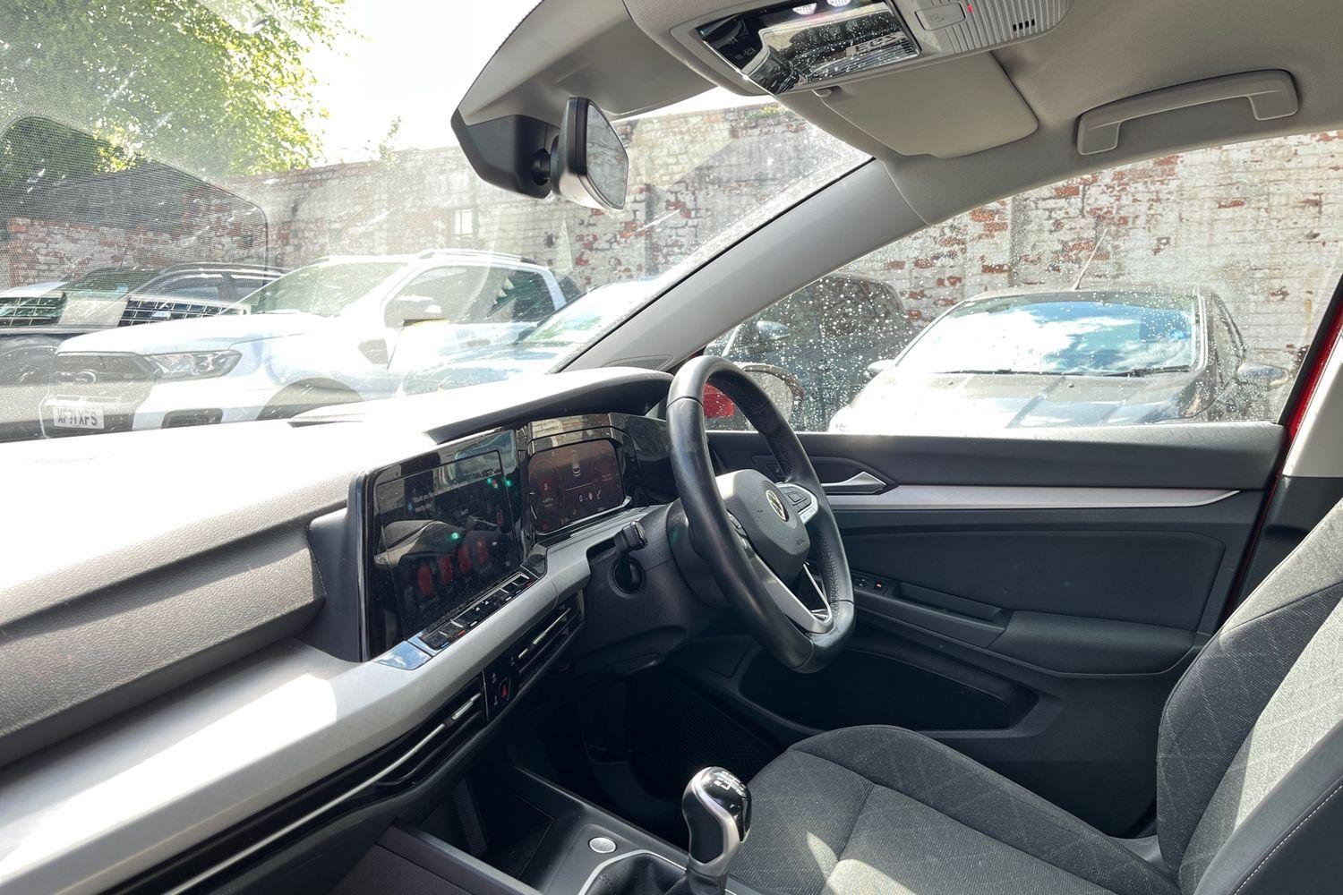 Volkswagen GOLF Photo 17