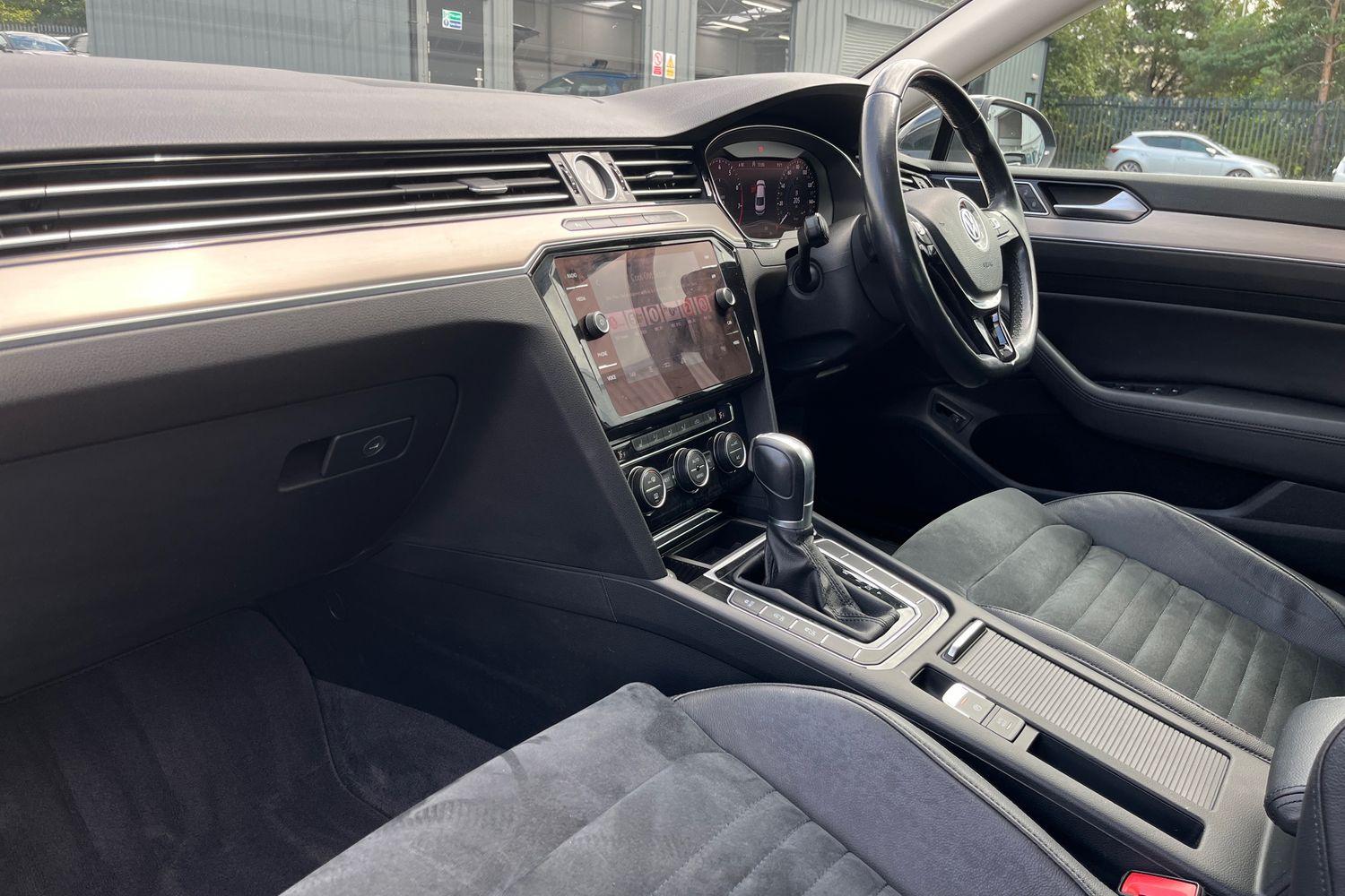 Volkswagen PASSAT Photo 17