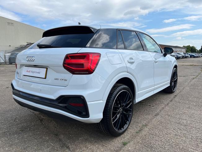 AUDI Q2 Photo 42